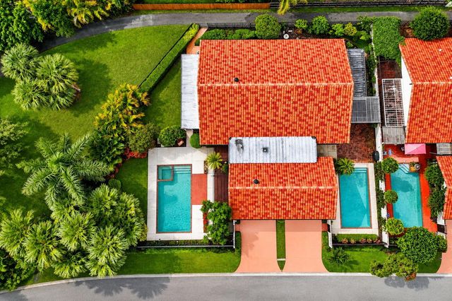 21718 San Simeon Circle, Boca Raton, FL 33433