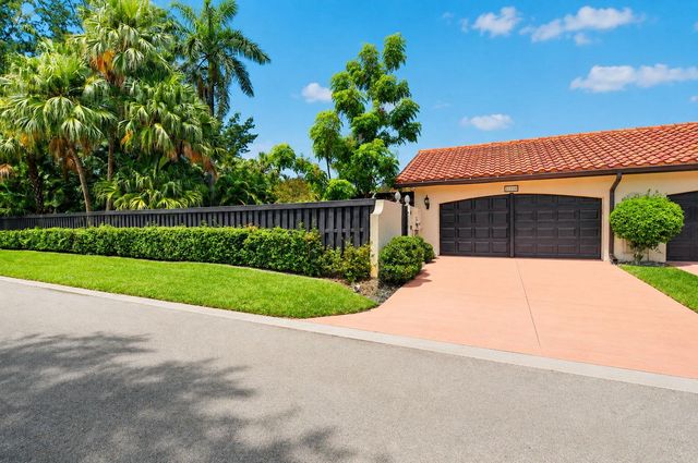 21718 San Simeon Circle, Boca Raton, FL 33433