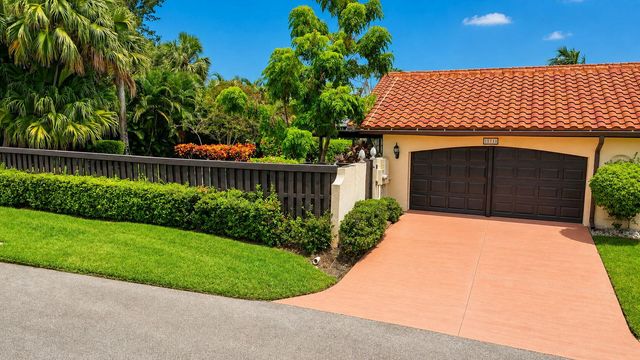 21718 San Simeon Circle, Boca Raton, FL 33433