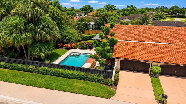 21718 San Simeon Circle, Boca Raton, FL 33433