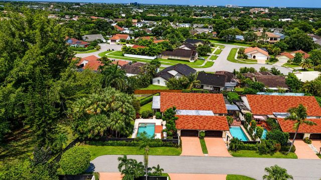 21718 San Simeon Circle, Boca Raton, FL 33433