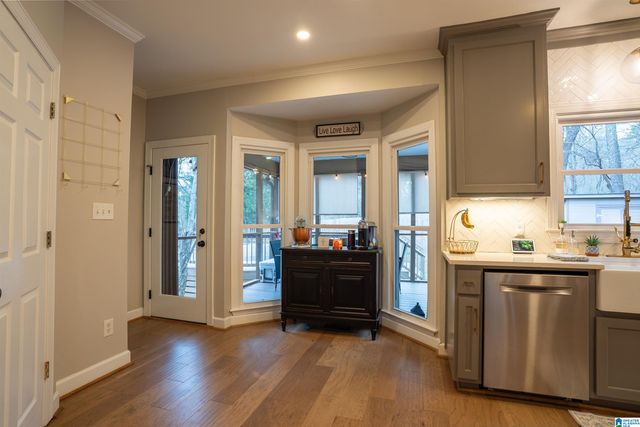 412 STILL OAKS CIRCLE, Trussville, AL 35173