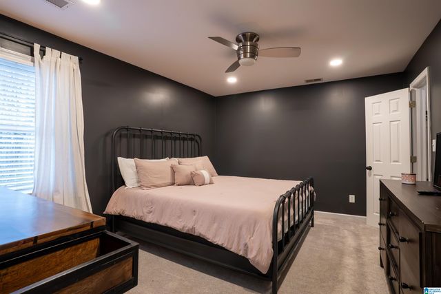 412 STILL OAKS CIRCLE, Trussville, AL 35173