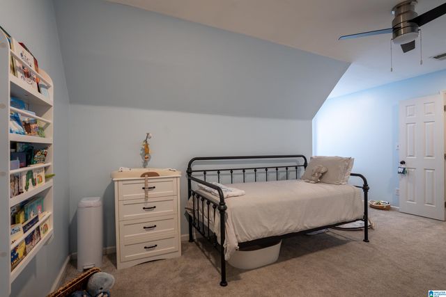 412 STILL OAKS CIRCLE, Trussville, AL 35173