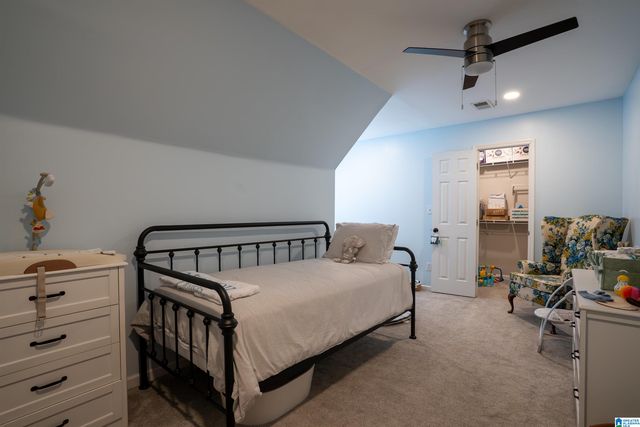 412 STILL OAKS CIRCLE, Trussville, AL 35173