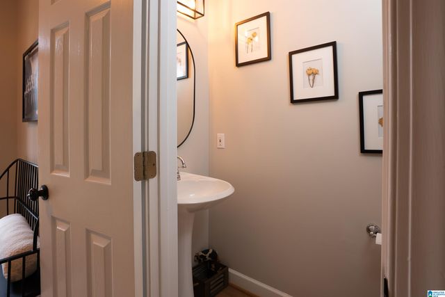 412 STILL OAKS CIRCLE, Trussville, AL 35173