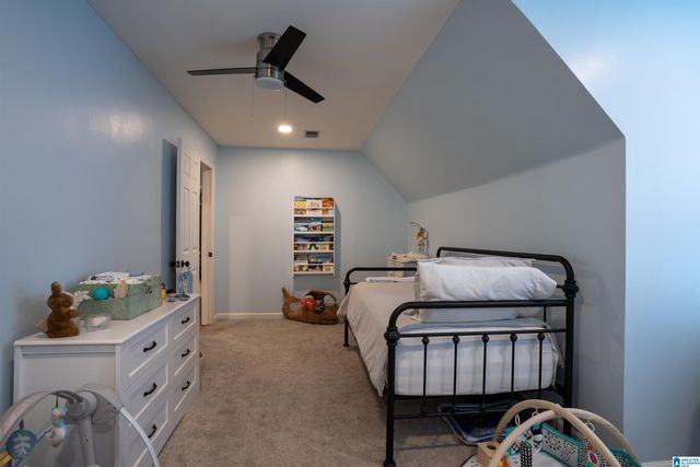 412 STILL OAKS CIRCLE, Trussville, AL 35173