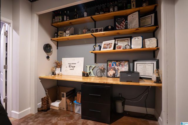 412 STILL OAKS CIRCLE, Trussville, AL 35173