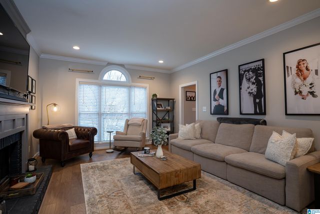 412 STILL OAKS CIRCLE, Trussville, AL 35173