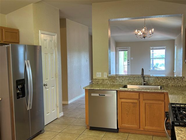 670 Covent DR, Kyle, TX 78640