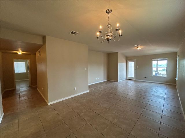 670 Covent DR, Kyle, TX 78640
