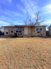607 McEwen, Big Spring, TX 79720
