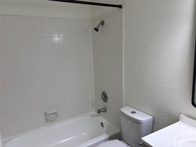 4276 Belle Park Drive 4276, Houston, TX 77072