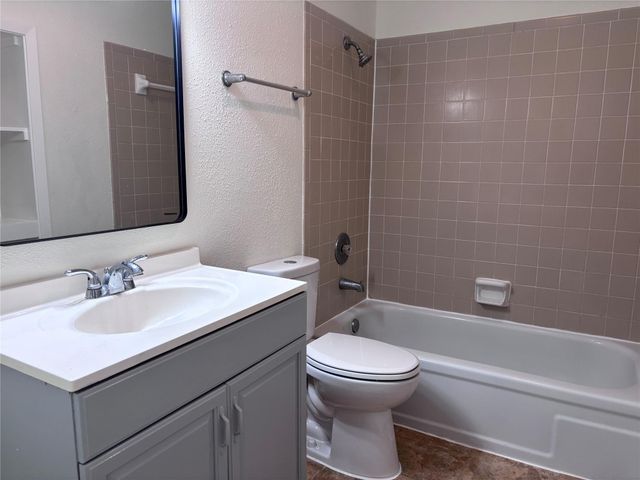 4276 Belle Park Drive 4276, Houston, TX 77072