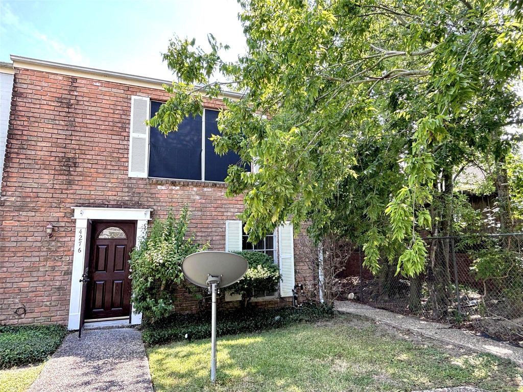 4276 Belle Park Drive 4276, Houston, TX 77072