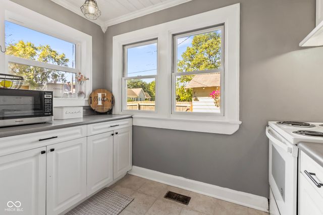 1444 N Linwood Avenue, Indianapolis, IN 46201