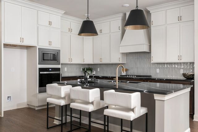 6949 Charming Place 225, Hixson, TN 37343