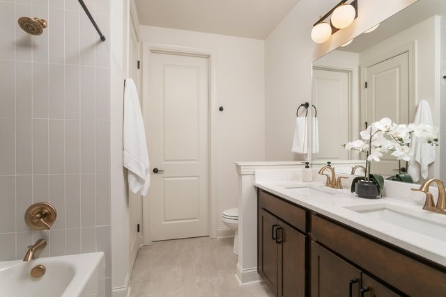 6949 Charming Place 225, Hixson, TN 37343