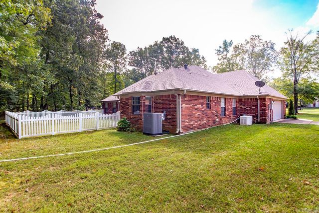 1560 Lawson Oaks Drive, Little Rock, AR 72210