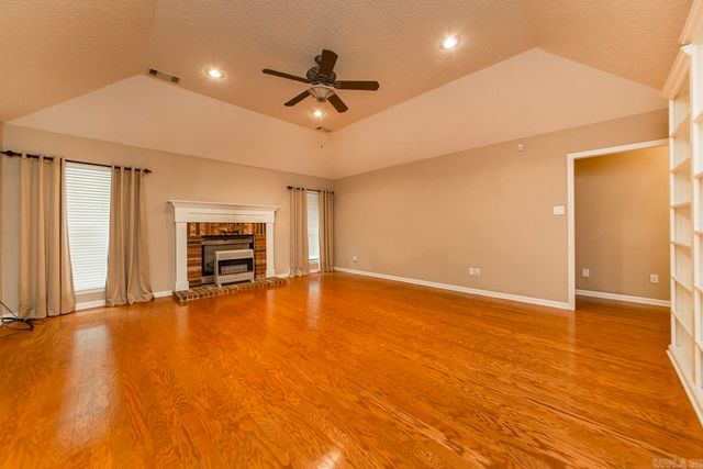 1560 Lawson Oaks Drive, Little Rock, AR 72210