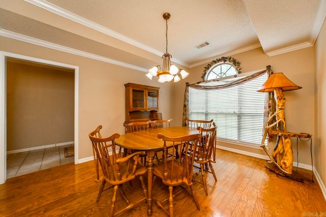 1560 Lawson Oaks Drive, Little Rock, AR 72210