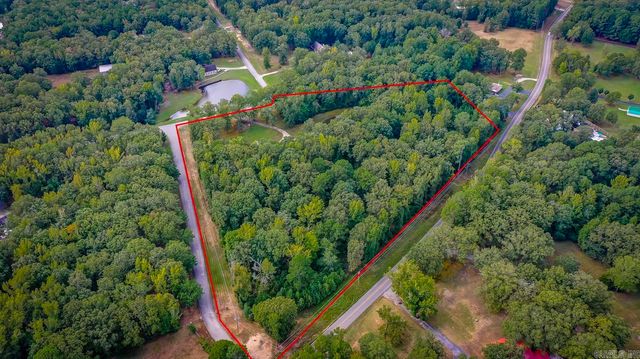 1560 Lawson Oaks Drive, Little Rock, AR 72210