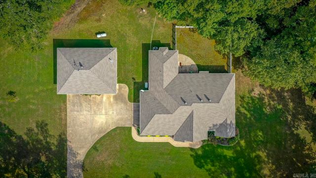 1560 Lawson Oaks Drive, Little Rock, AR 72210