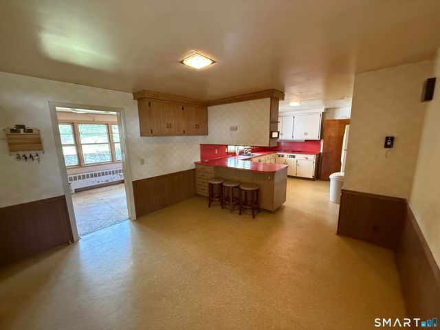 35 Preston Drive, Meriden, CT 06450