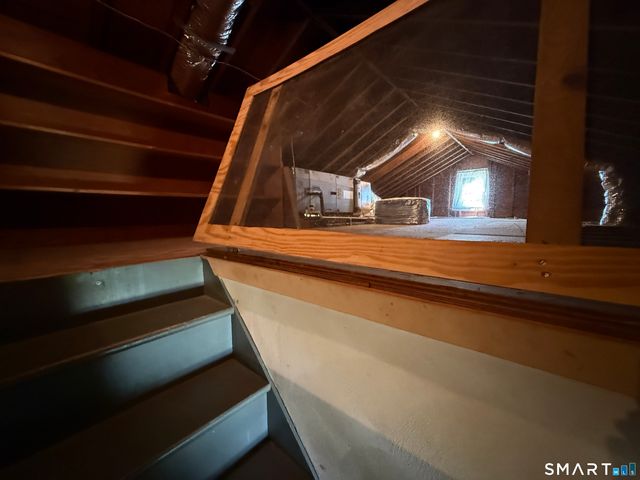 35 Preston Drive, Meriden, CT 06450