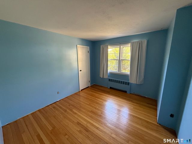 35 Preston Drive, Meriden, CT 06450