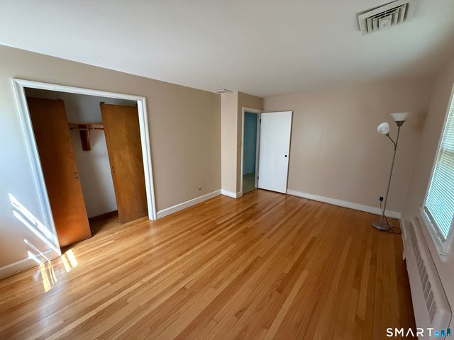 35 Preston Drive, Meriden, CT 06450