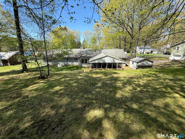 35 Preston Drive, Meriden, CT 06450