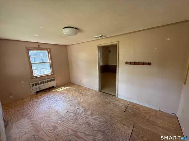 35 Preston Drive, Meriden, CT 06450