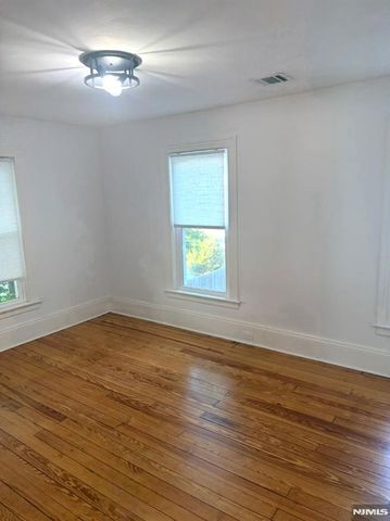20 Maple Street, Ramsey, NJ 07446