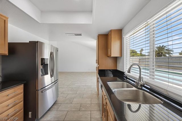 4366 Hidden Oak Court, Las Vegas, NV 89103