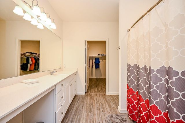 4726 Highland Crest Drive, Richmond, TX 77469