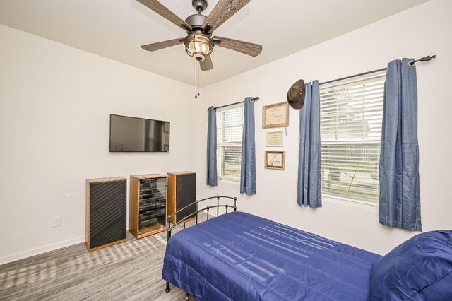 4726 Highland Crest Drive, Richmond, TX 77469