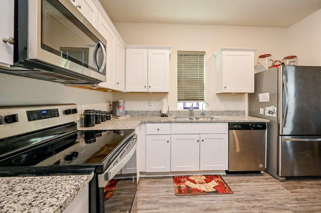 4726 Highland Crest Drive, Richmond, TX 77469