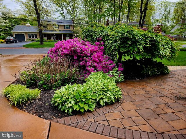 1792 WYNNEWOOD DR, Vineland, NJ 08361