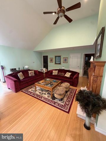 1792 WYNNEWOOD DR, Vineland, NJ 08361