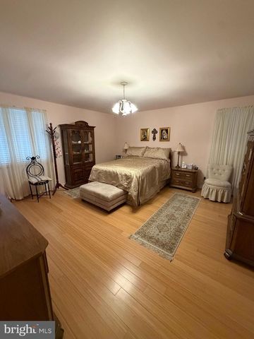 1792 WYNNEWOOD DR, Vineland, NJ 08361