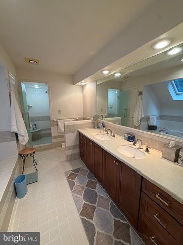 1792 WYNNEWOOD DR, Vineland, NJ 08361