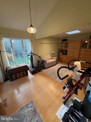 1792 WYNNEWOOD DR, Vineland, NJ 08361