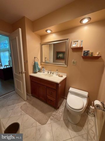 1792 WYNNEWOOD DR, Vineland, NJ 08361