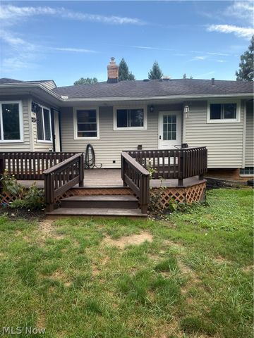 10000 Delsy Drive, North Royalton, OH 44133