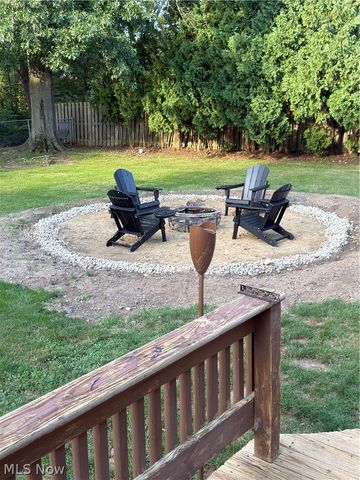 10000 Delsy Drive, North Royalton, OH 44133