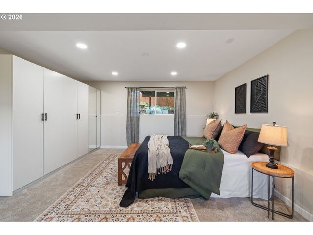 17720 Se COOK St, Milwaukie, OR 97267