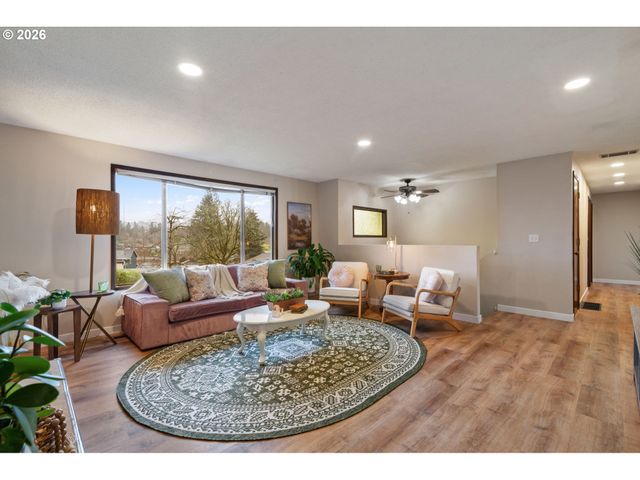 17720 Se COOK St, Milwaukie, OR 97267