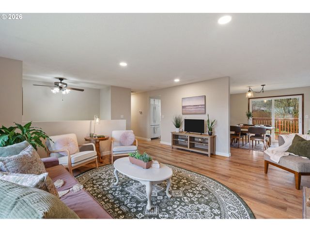 17720 Se COOK St, Milwaukie, OR 97267