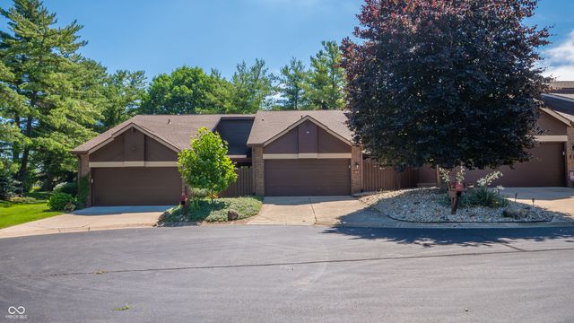 209 Brighton Court, Greenwood, IN 46143
